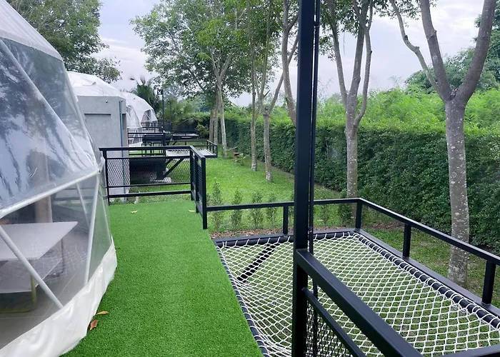 Luxury tent ธาราไลฟ์ *